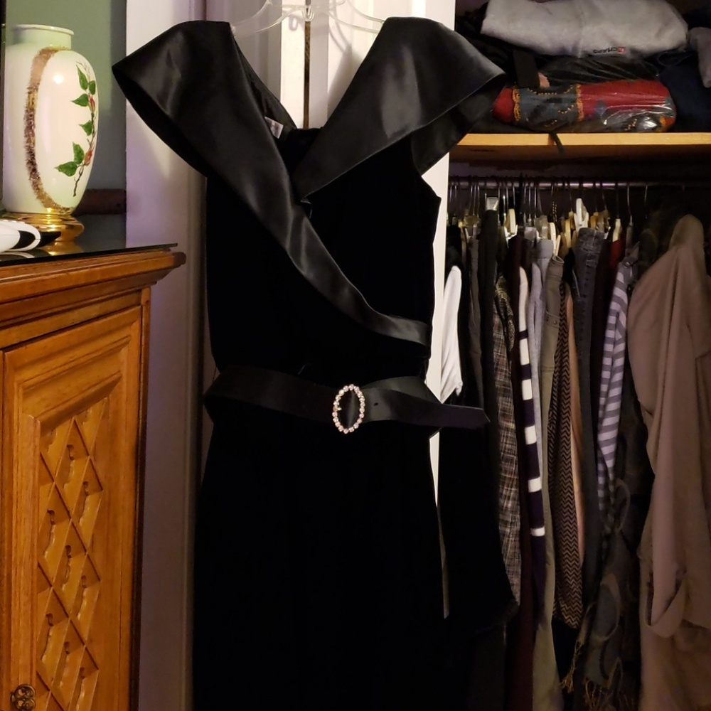 Formal velvet Dress